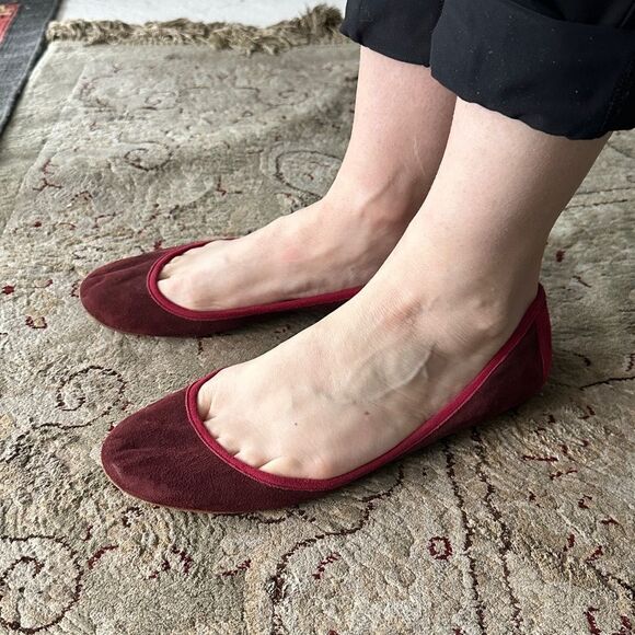 Sigerson Morrison crimson suede flats. - Picture 3 of 6